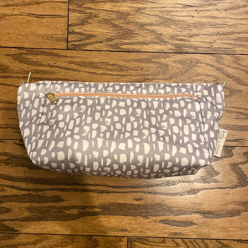 Logan and Lenora x Loverly Grey Toiletry Pouch